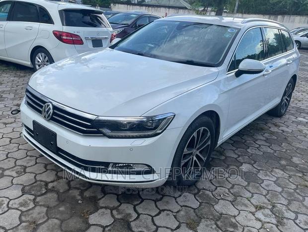 Volkswagen Passat Pearl 2016 - Pre-owned Luxury Vehicle for Sale