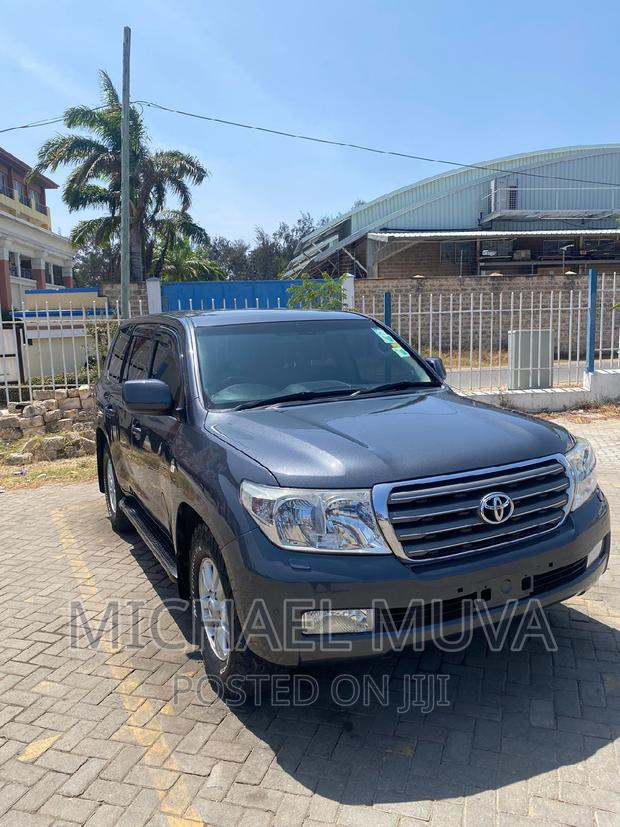 2011 Toyota Land Cruiser in Gray - Uncompromising Adventure SUV