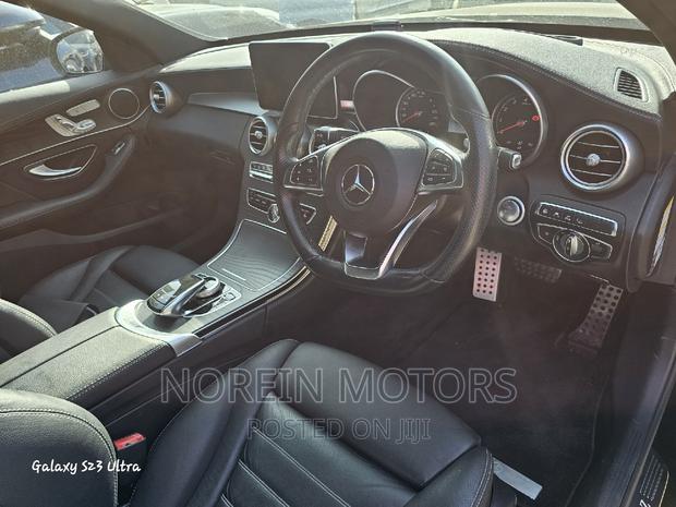 Luxury Mercedes-Benz C200 2017 in Black - Premium Condition!
