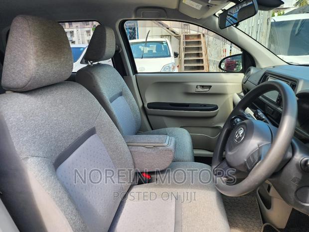 2017 Toyota Passo Green: Comfortable Compact Car with Eco-friendly Design