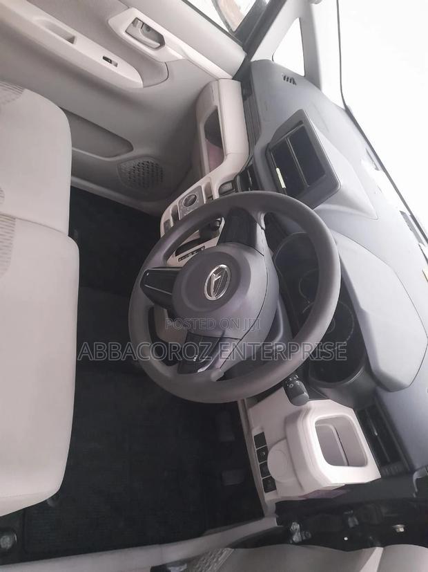 New 2016 Daihatsu Move in Black: Small Car, Big Style