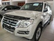 2016 Mitsubishi Pajero White: Powerful Off-Road Performance for sale