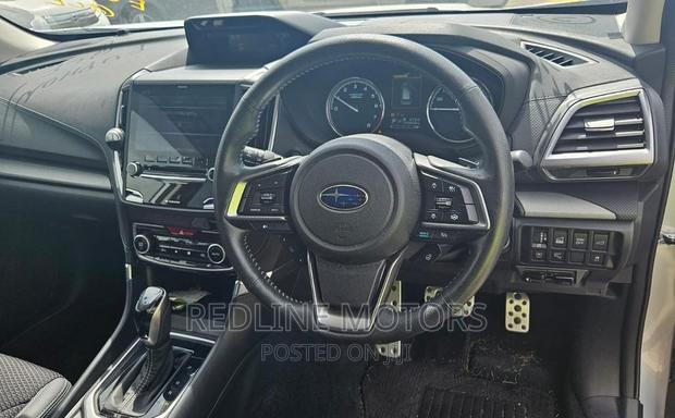 2018 Subaru Forester Silver: Refined Compact SUV