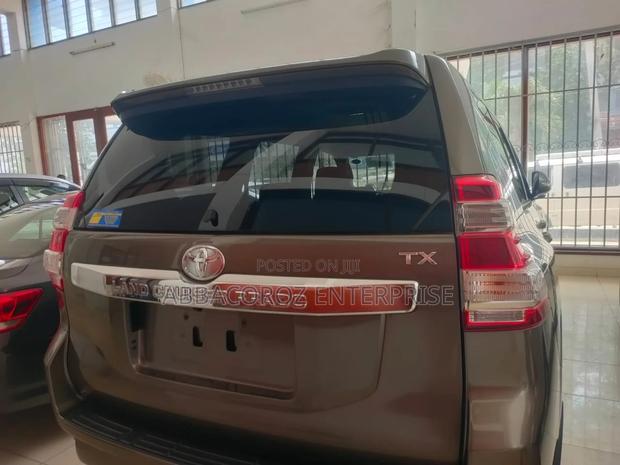 2017 Brown Toyota Land Cruiser Prado - Powerful SUV for Your Journey