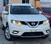 Nissan X-Trail 2016 - White SUV - Used Car Advert for sale