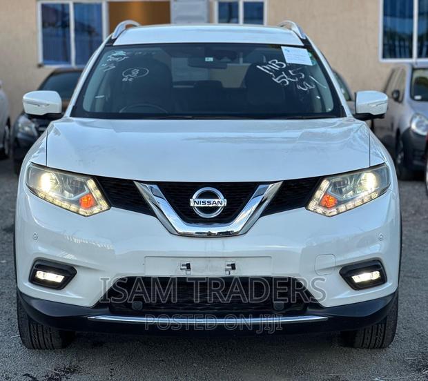 Nissan X-Trail 2016 - White SUV - Used Car Advert