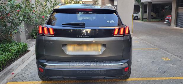 2019 Peugeot 3008 - Gray Hue: Modern and Spacious SUV