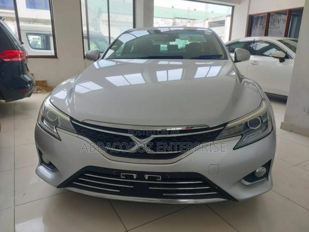2016 Toyota Mark X in Silver - Sophisticated Style