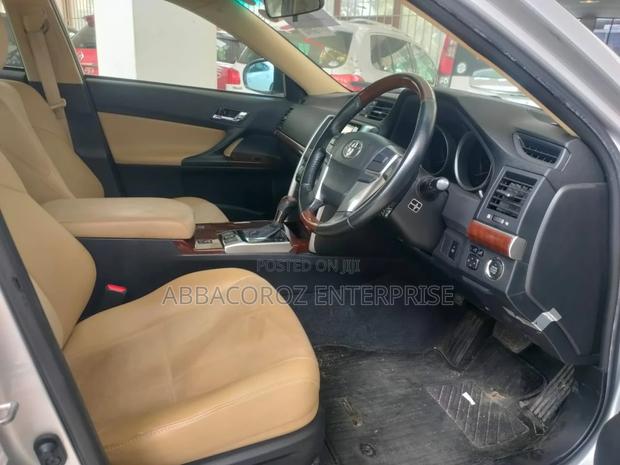 2016 Toyota Mark X in Silver - Sophisticated Style