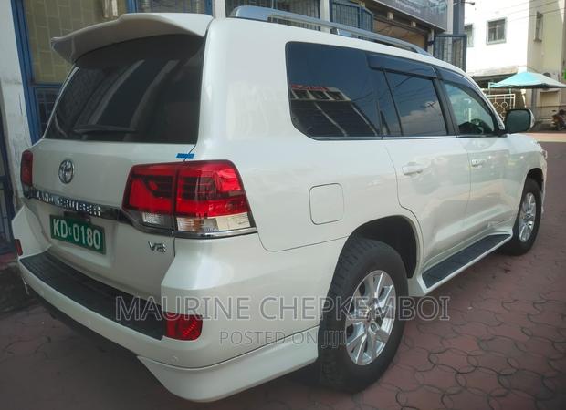 2019 Toyota Land Cruiser in Ivory - Spacious and Reliable Off-Road SUV