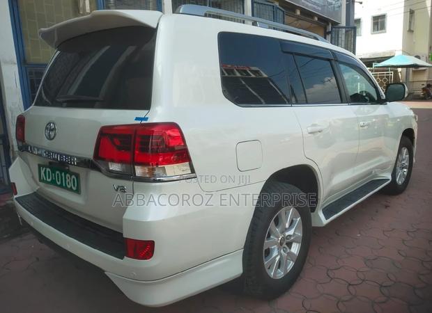 2019 Toyota Land Cruiser in Ivory - Spacious and Reliable Off-Road SUV