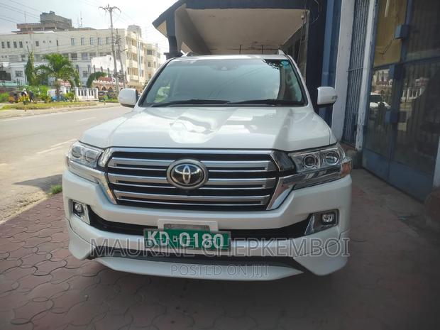2019 Toyota Land Cruiser in Ivory - Spacious and Reliable Off-Road SUV