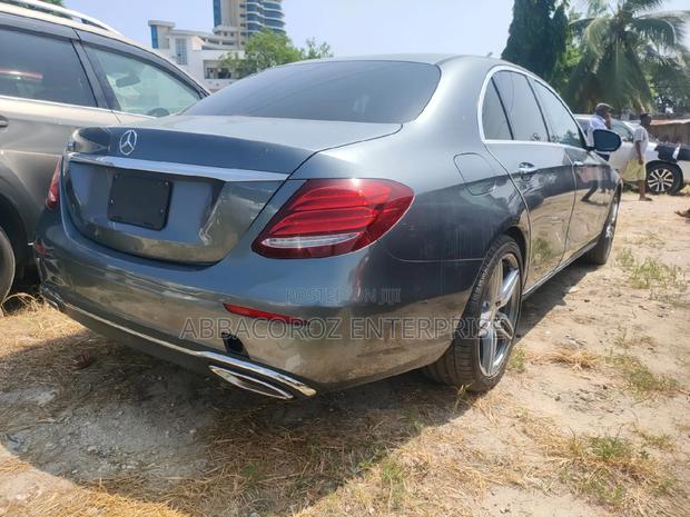 Stylish 2017 Mercedes-Benz E200 Silver Convertible
