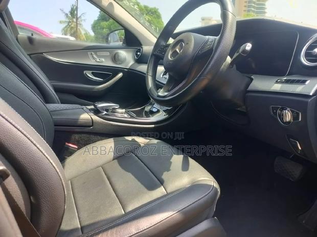 Stylish 2017 Mercedes-Benz E200 Silver Convertible