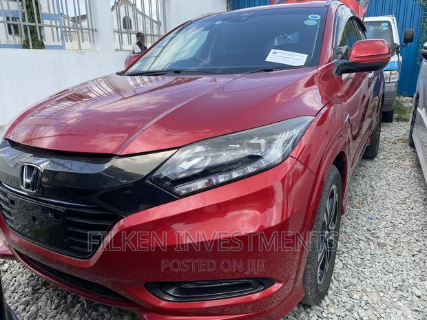 2017 Honda Vezel 1.5 Hybrid 2WD - Gently Used Burgundy