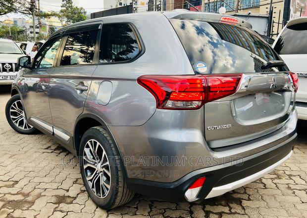 2016 Mitsubishi Outlander - Used Gray SUV - Affordable Price
