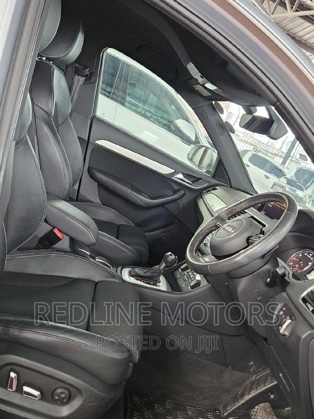 Sleek 2016 Audi Q3 Silver - Premium Compact SUV