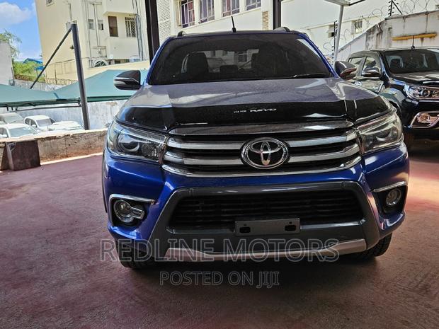 Blue 2017 Toyota Hilux: Stylish and Durable Pickup Truck for All Terrains