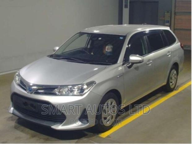 Pre-owned 2018 Toyota Corolla Fielder - Silver