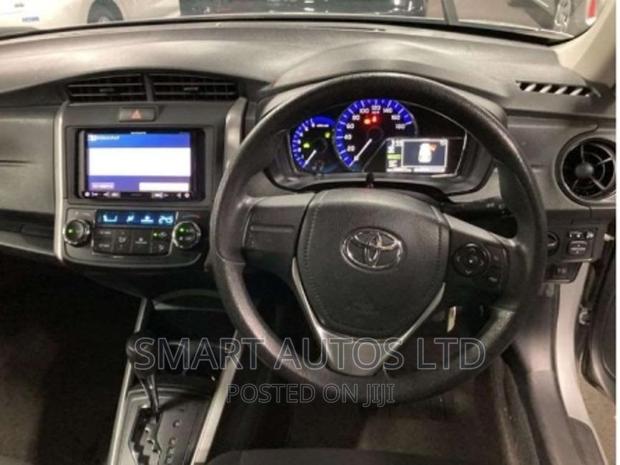 Pre-owned 2018 Toyota Corolla Fielder - Silver