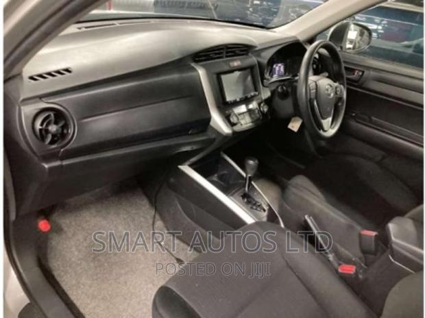 Pre-owned 2018 Toyota Corolla Fielder - Silver