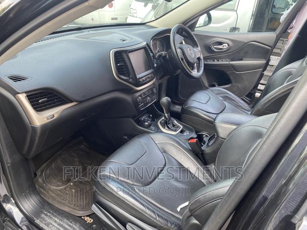 Jeep Cherokee 2015 Black