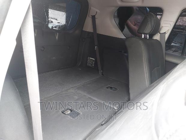 Black 2015 Toyota Land Cruiser Prado 2.7 VVT-i: Luxury Off-Roading