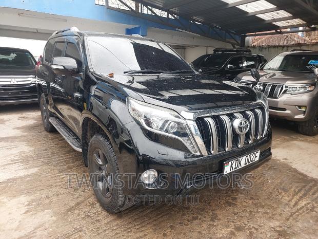 Black 2015 Toyota Land Cruiser Prado 2.7 VVT-i: Luxury Off-Roading