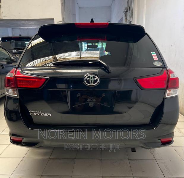 Pre-Owned 2017 Toyota Corolla Fielder in Gray - Affordable SUV Deals