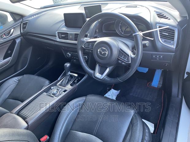 Mazda Axela 2017 White