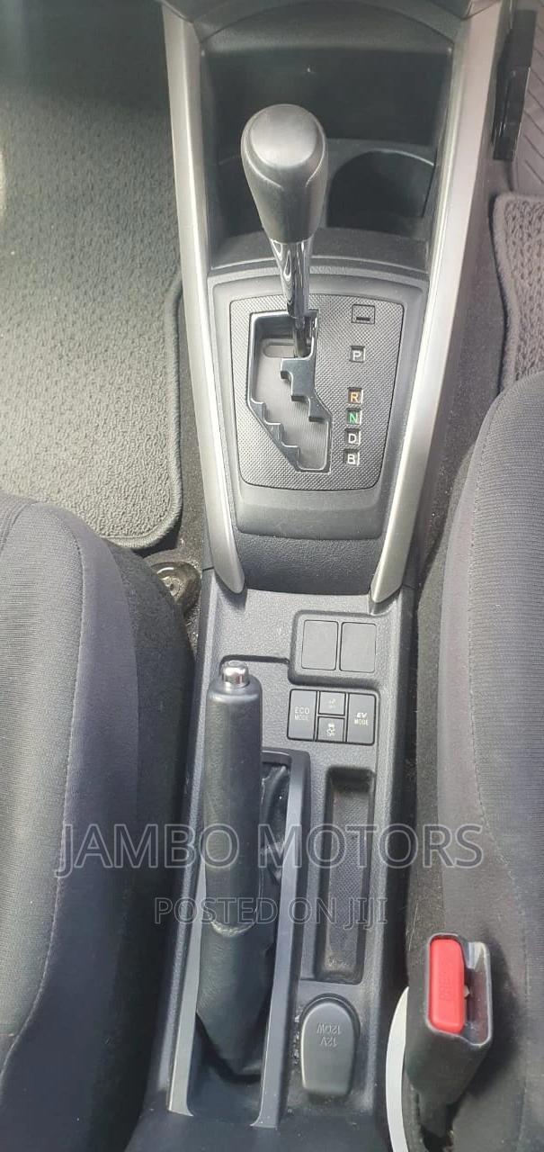2017 Toyota Corolla Fielder Silver, Limited Edition