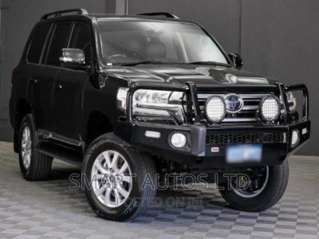 Black 2016 Toyota Land Cruiser - Used Off-Road Adventure Vehicle