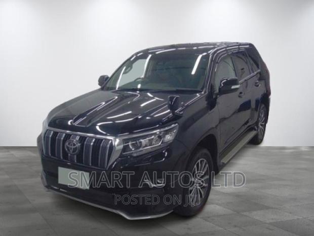 2018 Toyota Land Cruiser Prado Black - Stylish Off-Road Adventure