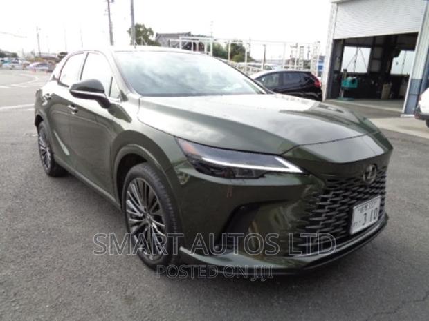New 2023 Lexus RX 350 in Green: A Stylish Drive Awaits