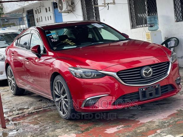 Red Mazda Atenza 2017 - Modern Sedan with Exceptional Performance