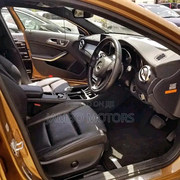 2017 Gold Mercedes-Benz GLA 250 SUV: Premium Performance