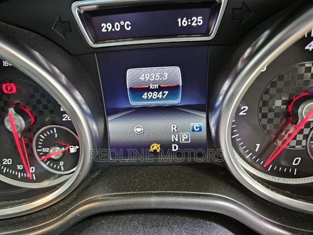 Pre-owned 2018 Mercedes-Benz GLE 350d 4MATIC - White