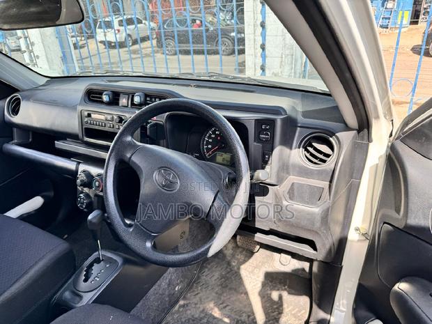 White 2016 Toyota Probox 1.5 F 2WD - Perfect for Daily Commute