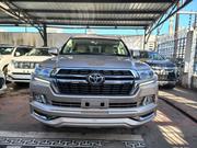 Luxury 2017 Toyota Land Cruiser GXR Gold - V8 Power and Style for sale