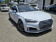 White Audi S5 2018 - Experience Driving Excellence for sale