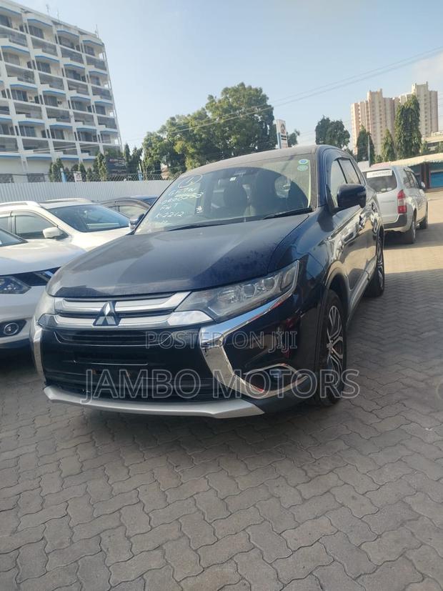 2017 Mitsubishi Outlander 2.4 PHEV AWD - Black - Used SUV for Sale