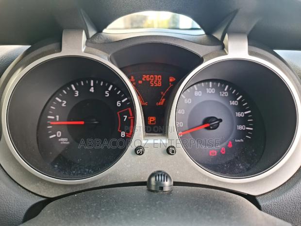 2016 Nissan Juke SV AWD Black - Black Beauty on Wheels