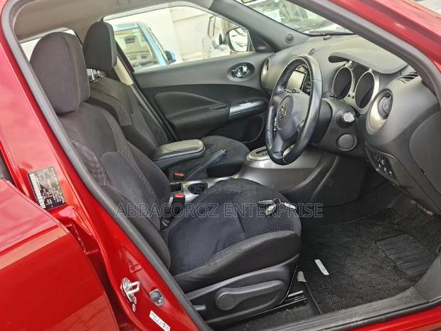2016 Nissan Juke S FWD - Burgundy Red
