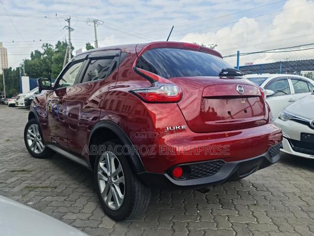 2016 Nissan Juke S FWD - Burgundy Red