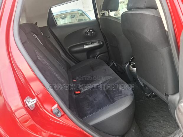 2016 Nissan Juke S FWD - Burgundy Red