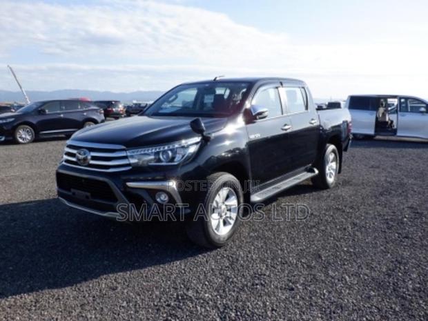 New 2018 Toyota Hilux Black: Luxury Pickup Truck with Advanced Features