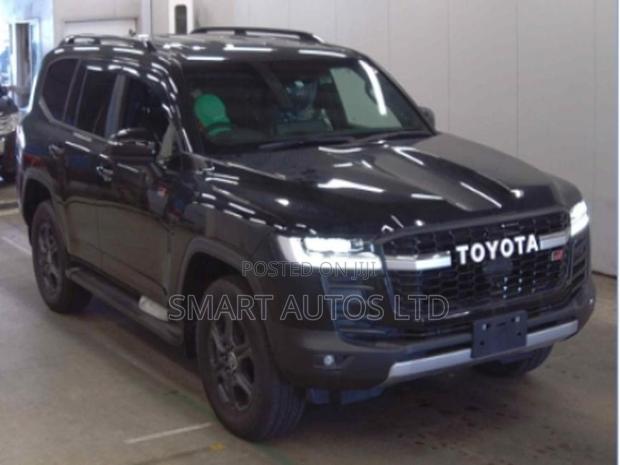 2023 Toyota Land Cruiser Black Edition: Unmatched Capability