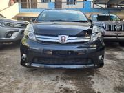 Toyota ISIS 2017 Black for sale