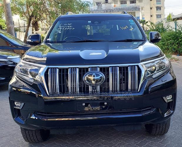 Toyota Land Cruiser Prado 3.0 190hp 2017 Black