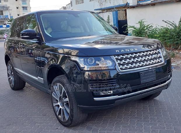 Land Rover Range Rover Vogue 2016 Black
